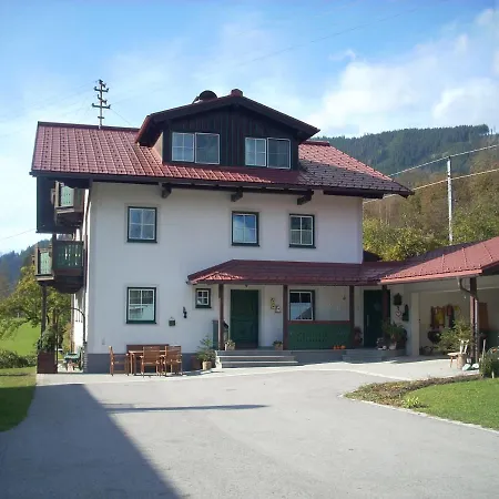 Simonlehengut Farm stay